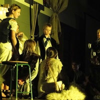 Weihnachtstheater "Die Nacht der Geschenke" (Kompetenzkurs "Theater")